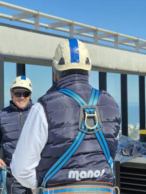 personal de manos en limpieza de hotel en montevideo